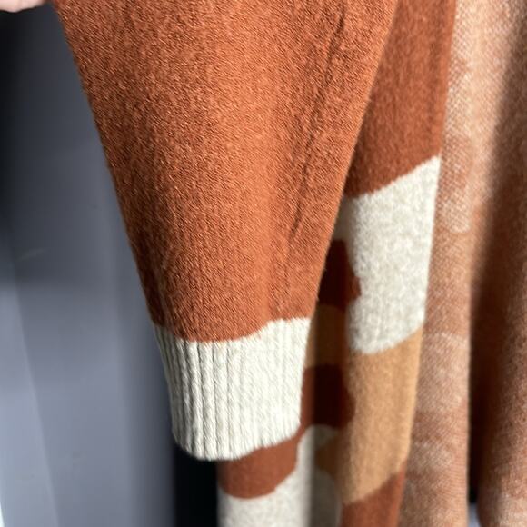 Olive & Vine Brown and Tan Printed Open Cardigan Size Medium - Picture 3 of 8